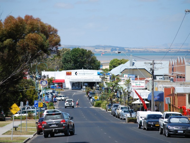 11 Diane Place, Inverloch VIC 3996