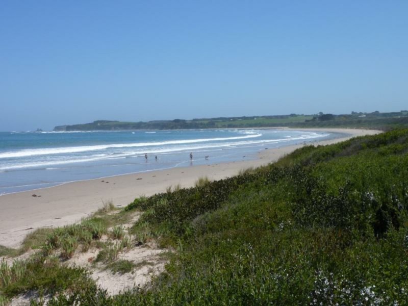 11 Diane Place, Inverloch VIC 3996