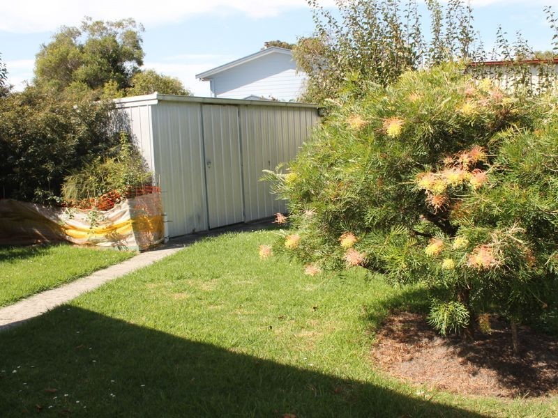52 Sandymount Avenue, Inverloch VIC 3996