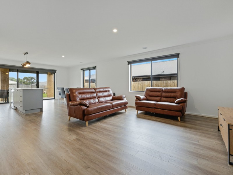 28 Colliery Avenue, Wonthaggi VIC 3995