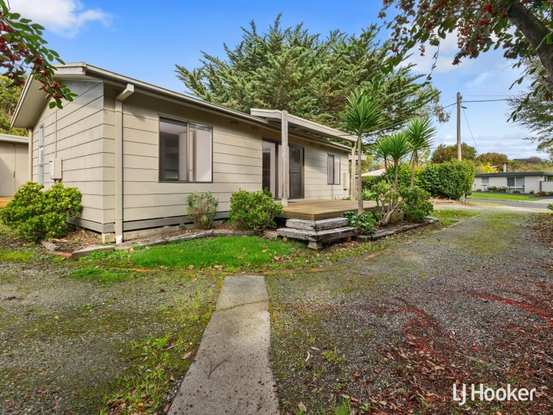 6 Valerie Street, Inverloch VIC 3996