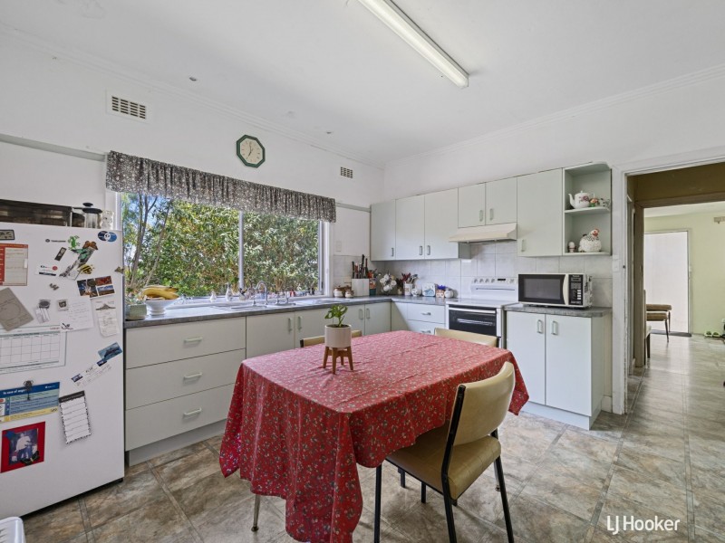 19 Pier Road, Inverloch VIC 3996