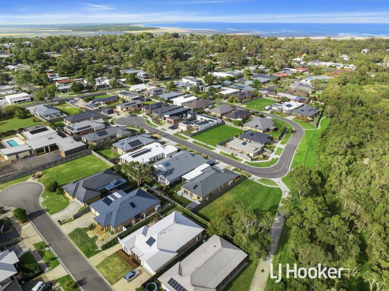 17 Diane Place, Inverloch VIC 3996