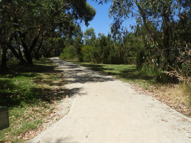 17 Diane Place, Inverloch VIC 3996