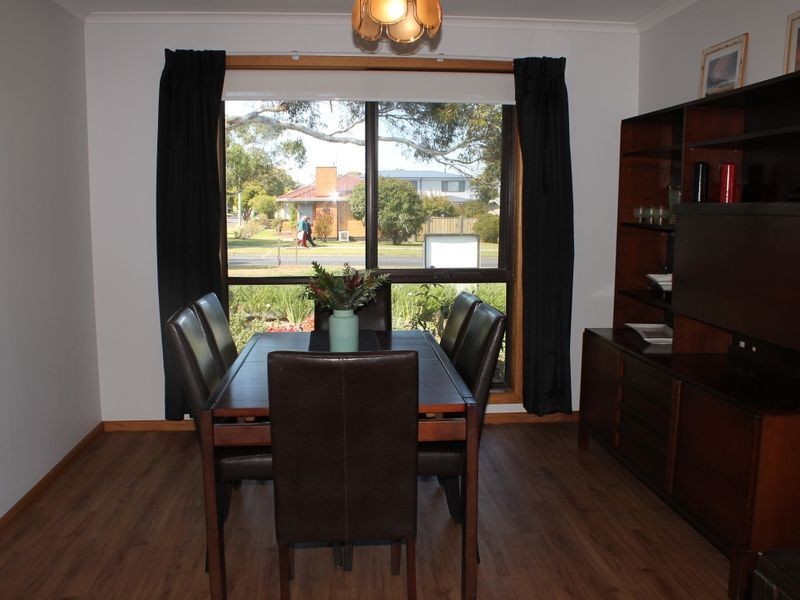 43 Williams Street, Inverloch VIC 3996