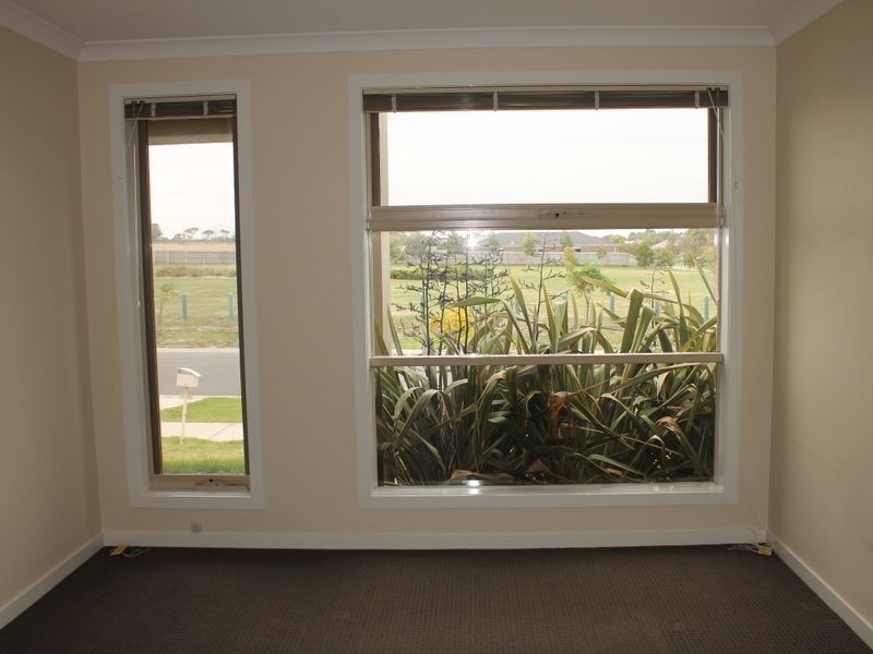 9 Queenscliff Drive, Inverloch VIC 3996