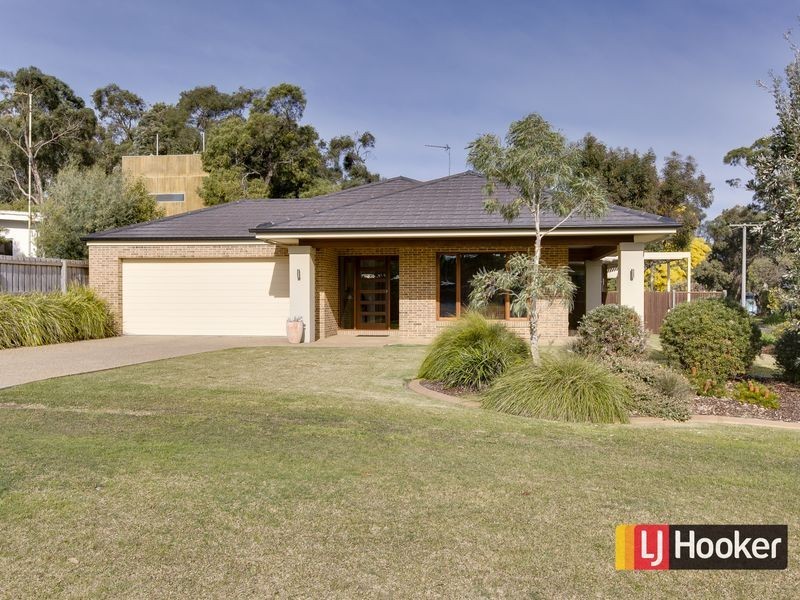13 Lavington Street, Inverloch VIC 3996