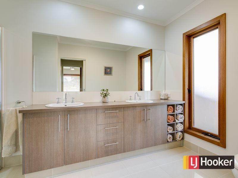 13 Lavington Street, Inverloch VIC 3996