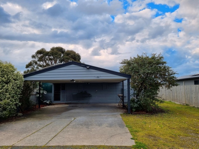 14 Carl Street, South Dudley VIC 3995