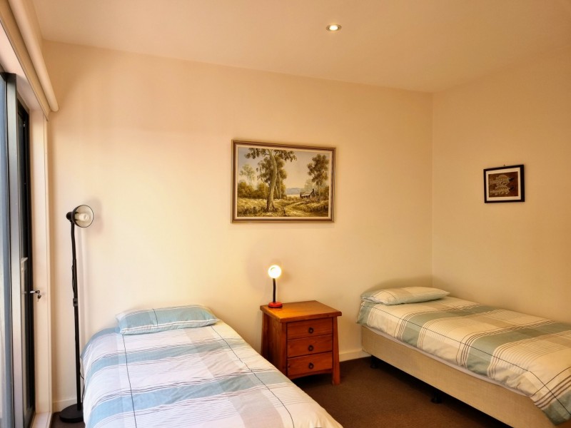 Apartment 2/20 Beaton Place, Inverloch VIC 3996