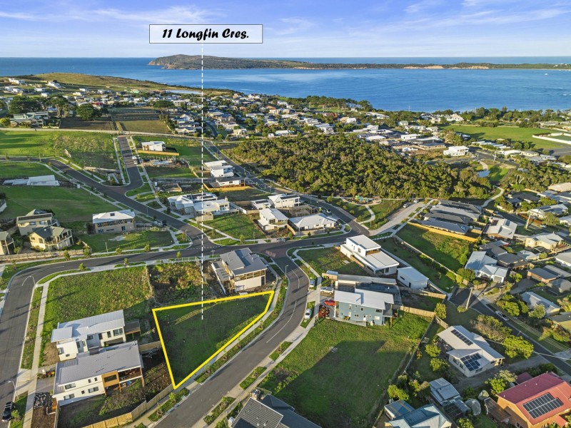 11 Longfin Crescent, San Remo VIC 3925