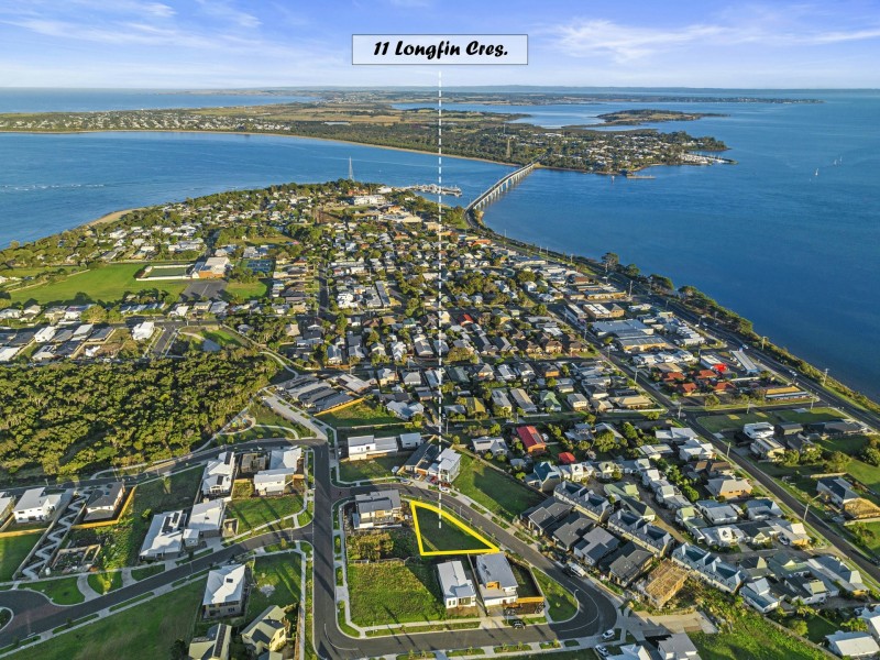 11 Longfin Crescent, San Remo VIC 3925