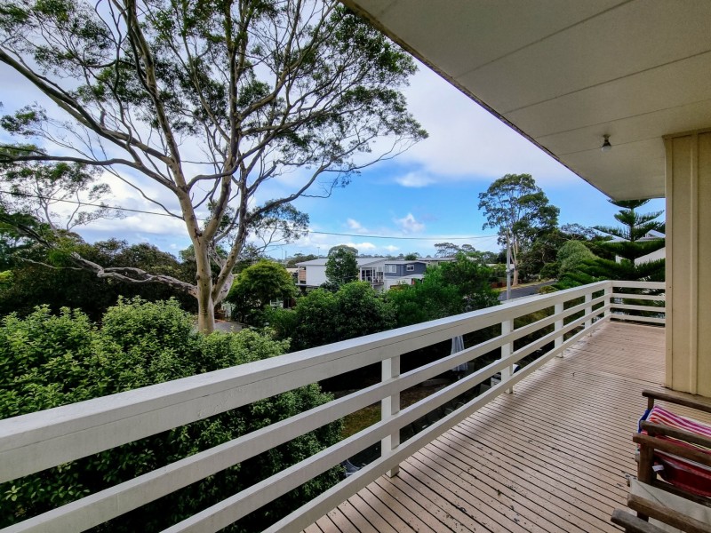 17 Darling Avenue, Inverloch VIC 3996
