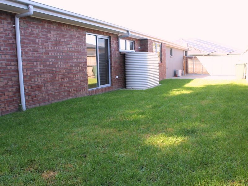 4 Hakea Court, Inverloch VIC 3996