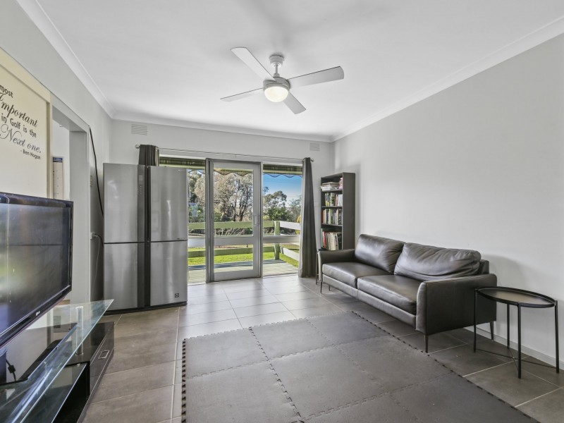 94 Ogilvy Street, Leongatha VIC 3953