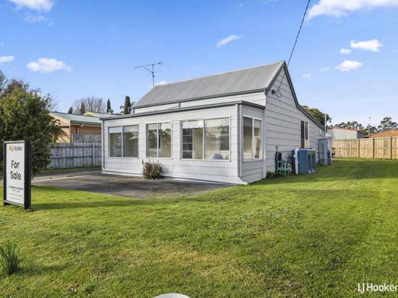 11a Henry Street East, North Wonthaggi VIC 3995