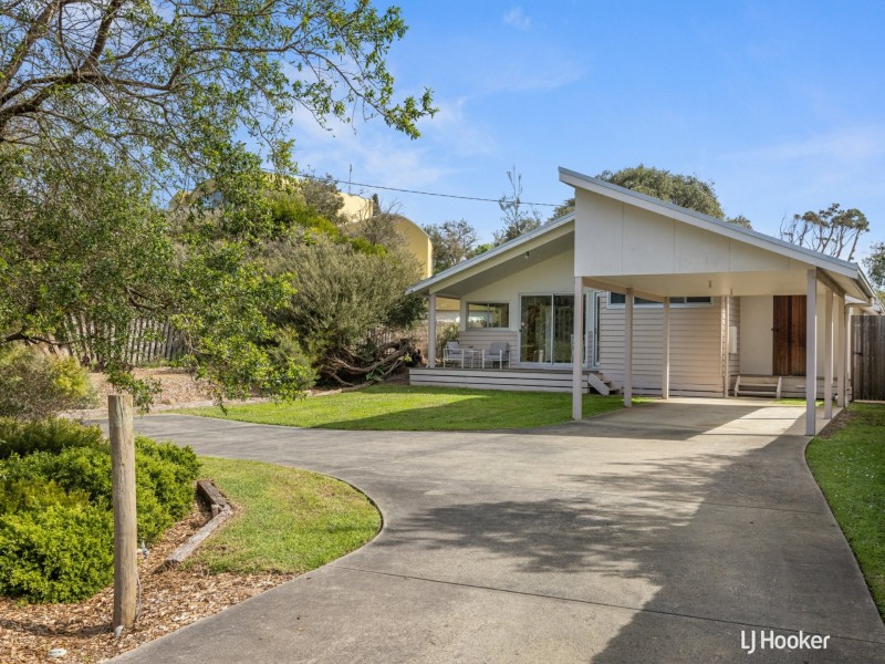 72 Surf Parade, Inverloch VIC 3996