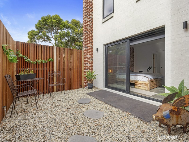 1a Woodland Heath Drive, Inverloch VIC 3996