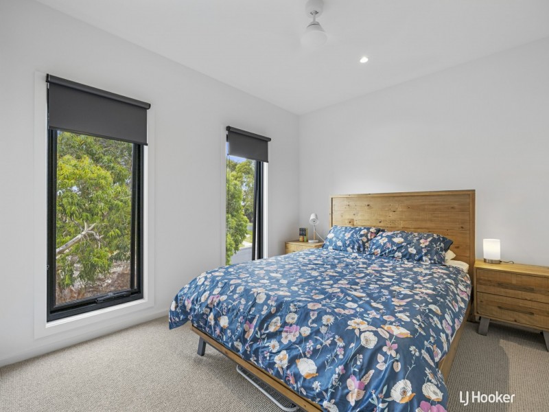 1a Woodland Heath Drive, Inverloch VIC 3996