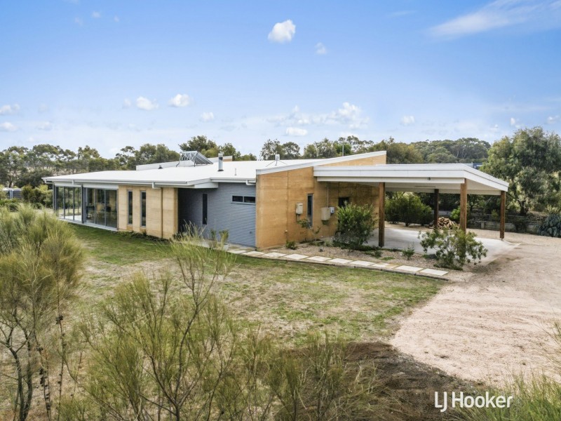 37 John Flagg Rise, Inverloch VIC 3996