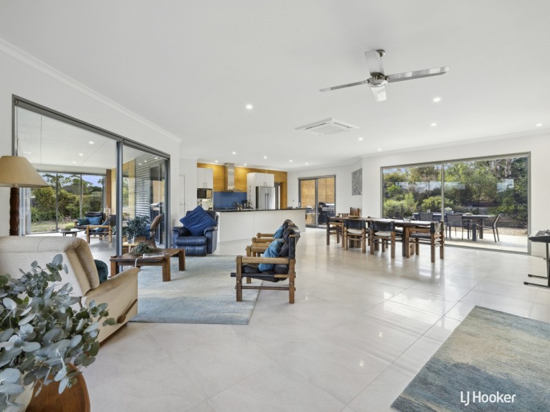 37 John Flagg Rise, Inverloch VIC 3996