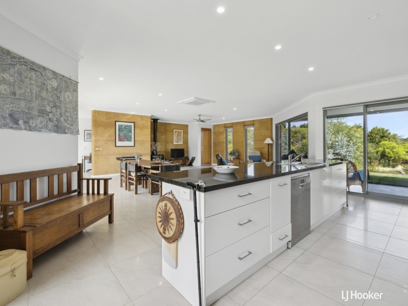 37 John Flagg Rise, Inverloch VIC 3996
