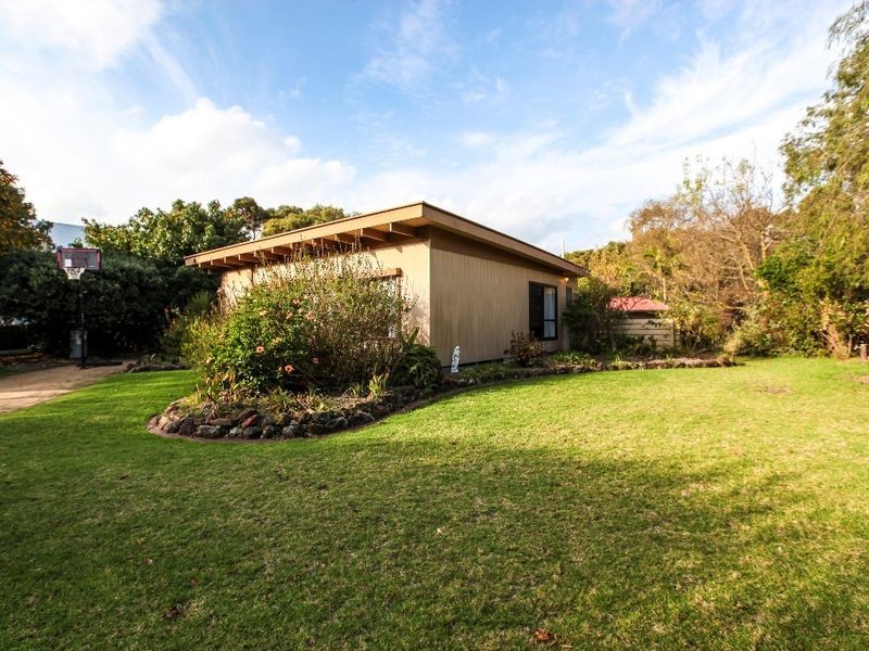 18 Florida Avenue, Inverloch VIC 3996