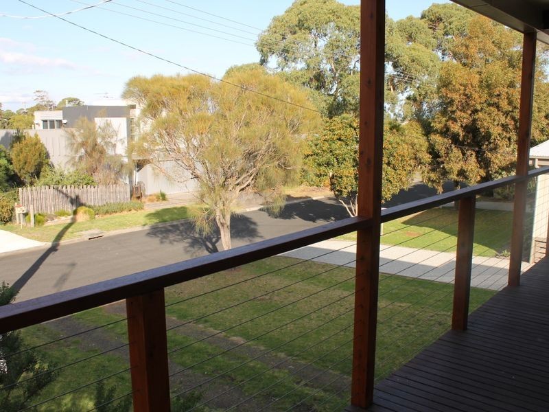 21 Anderson Avenue, Inverloch VIC 3996