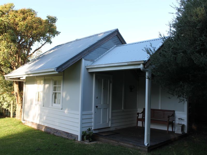 28 Lohr Avenue, Inverloch VIC 3996