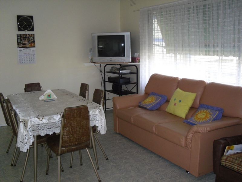 10 Moonah Way, Inverloch VIC 3996