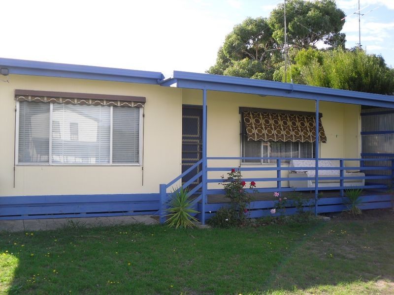10 Moonah Way, Inverloch VIC 3996