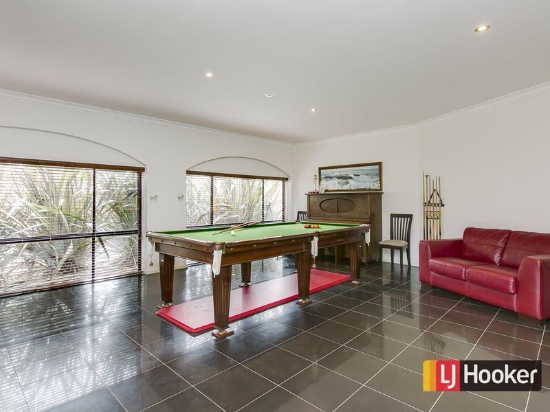 10 Pearsalls Road, Inverloch VIC 3996