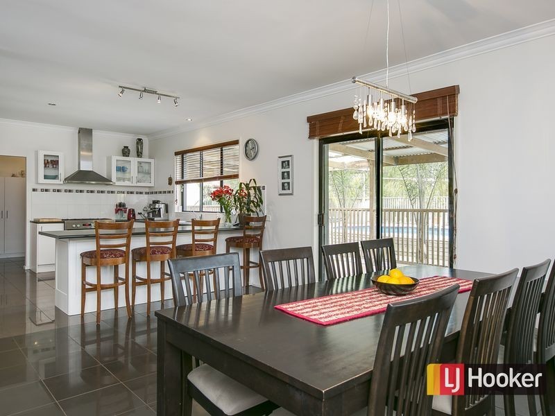 10 Pearsalls Road, Inverloch VIC 3996