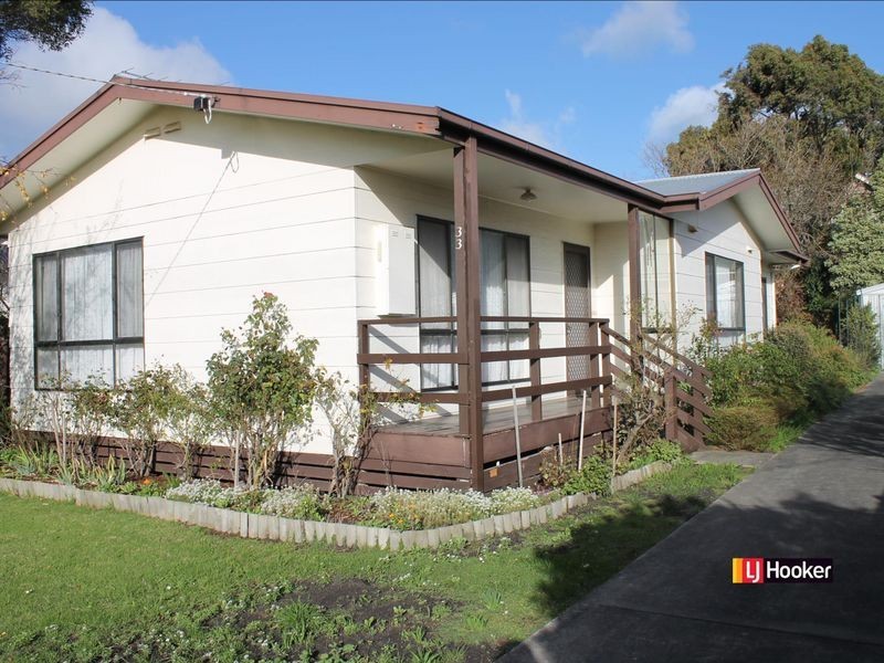 33 Wonthaggi Road, Inverloch VIC 3996