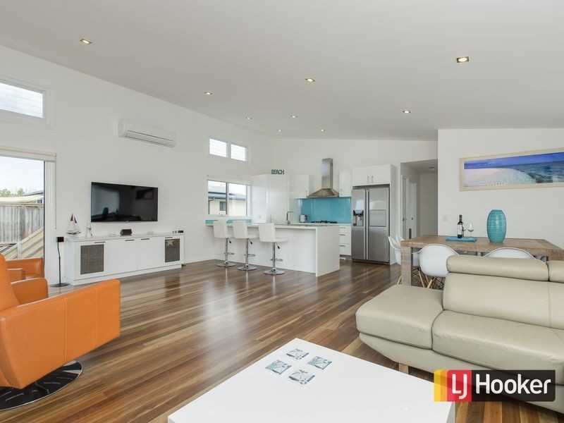 1/6 Russell Street, Inverloch VIC 3996