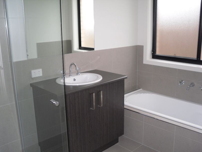 63 Meanderri Drive, Inverloch VIC 3996