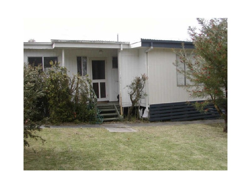 21 Pier Road, Inverloch VIC 3996