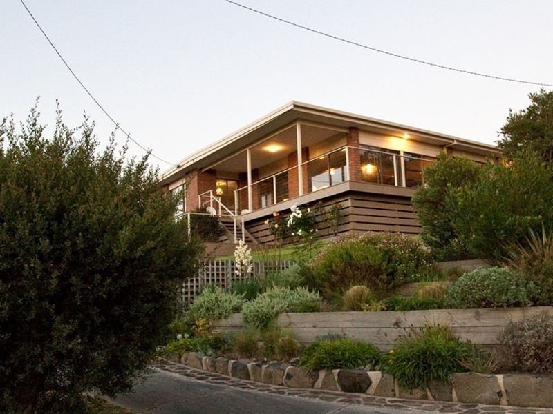 3 Holt Court, Inverloch VIC 3996