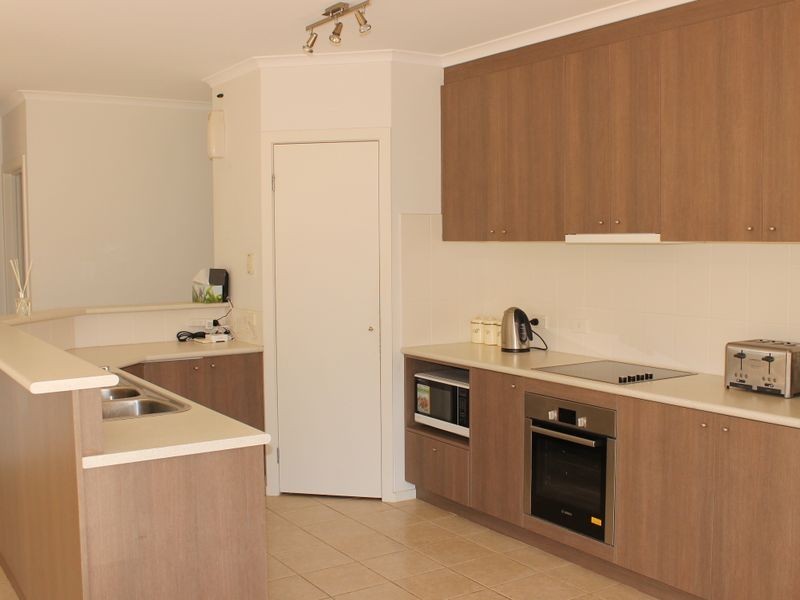 6 Stanley Court, Inverloch VIC 3996