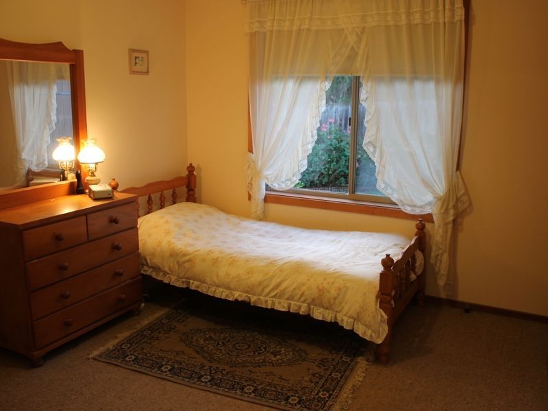 5 Moonah Way, Inverloch VIC 3996