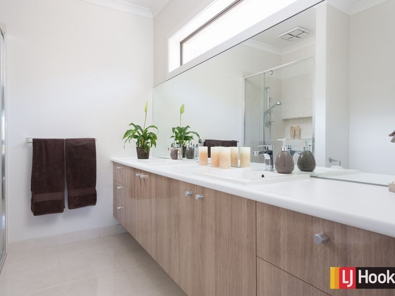 66 Woodland Heath Drive, Inverloch VIC 3996