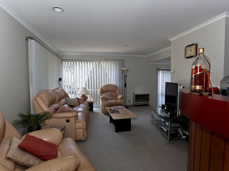 30 Powlett Street, Inverloch VIC 3996