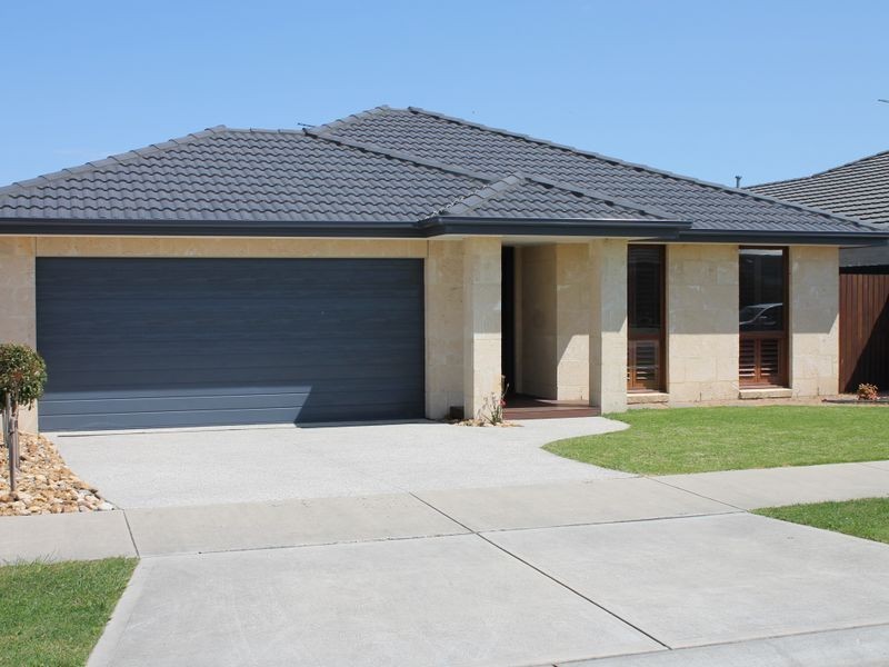 29 Artisan Way, Inverloch VIC 3996