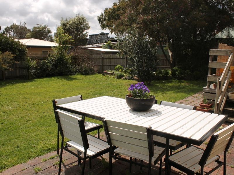 7 Wilson Avenue, Inverloch VIC 3996