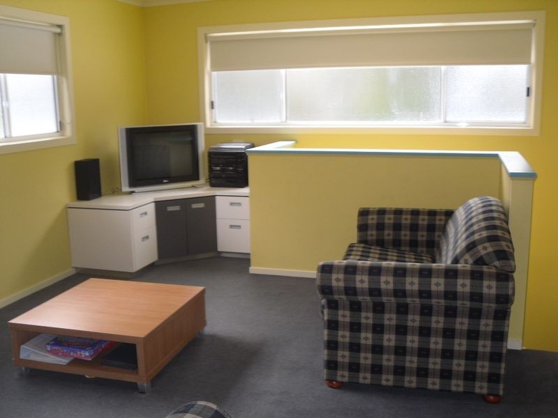 37 Lavington Street, Inverloch VIC 3996