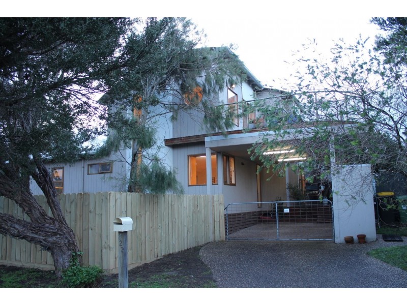 222 Surf Parade, Inverloch VIC 3996