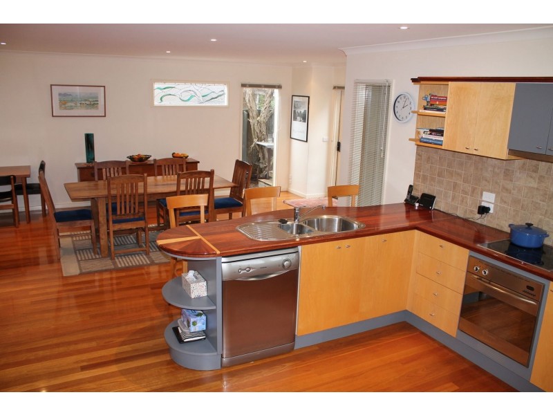 222 Surf Parade, Inverloch VIC 3996