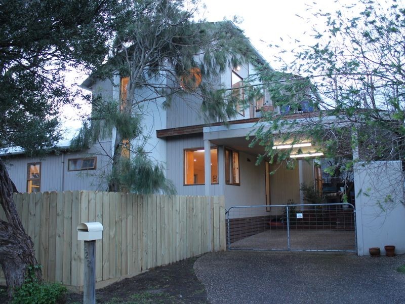 222 Surf Parade, Inverloch VIC 3996
