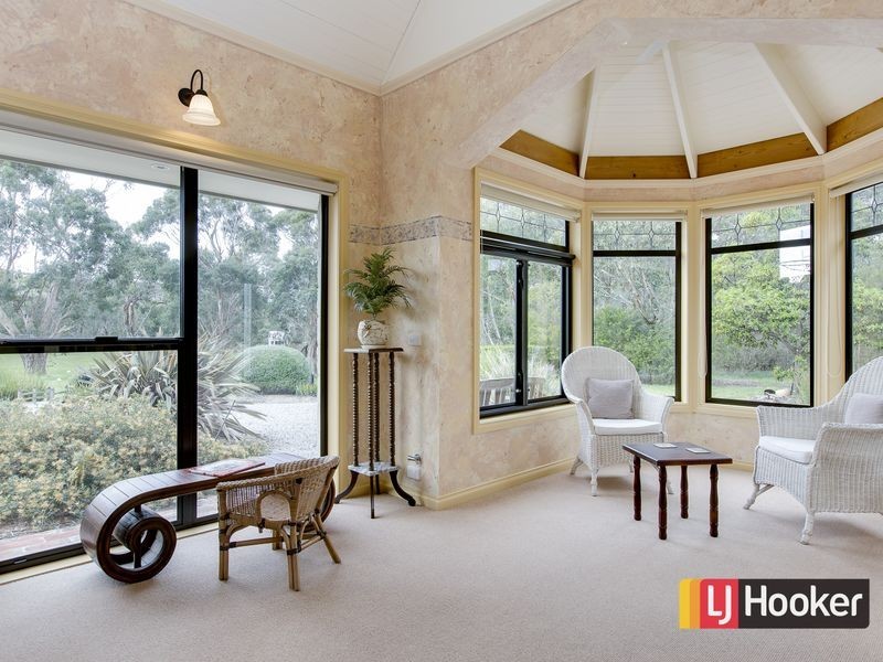 120 Albert Ruttle Drive, Inverloch VIC 3996
