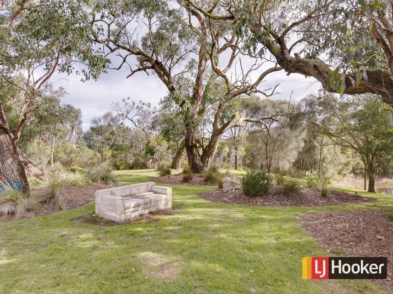 120 Albert Ruttle Drive, Inverloch VIC 3996